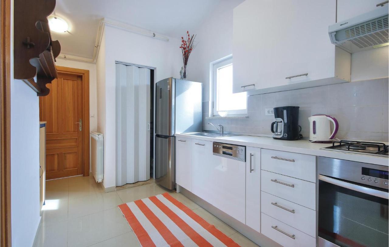 Cozy Apartment In Medulin With Kitchen מראה חיצוני תמונה